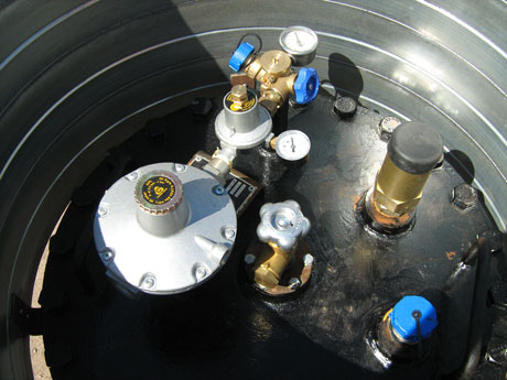 Запорная арматура емкости СУГ